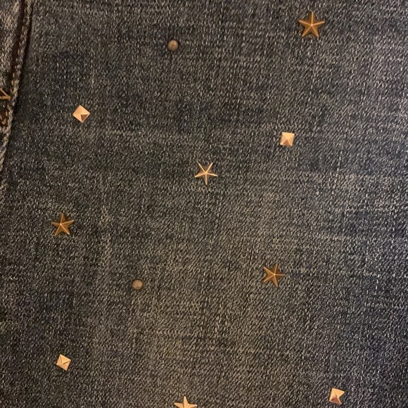 NWT Gap Women’s Best Girlfriend Jeans with Stars and Jewel Detail - Picture 3 of 6